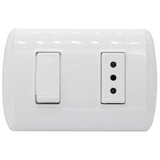 INTERRUPTOR EMBUTIDO 9/12 + ENCHUFE-10AMP. BLANCO. MARCA ARIS MEC